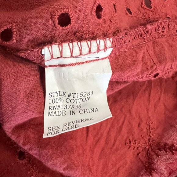 ROOMMATES Women's Eyelet Lace Top Off Shoulder Cinnamon Size Large - Picture 8 of 9